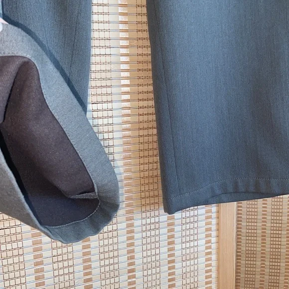 Armani, Collezioni Brown Sand thick cotton fabric trousers buckle front wide leg - Picture 4 of 9